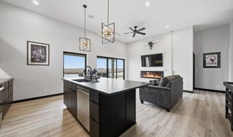 18228 London Ave, Beatrice, NE 68310