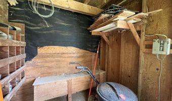 1723 Lightening Ridge Rd, Calais, VT 05650