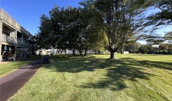 354 S Pier Rd 205, Narragansett, RI 02882