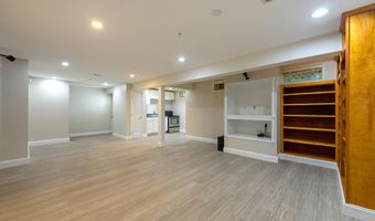 7414 QUIXOTE Ct, Bowie, MD 20720
