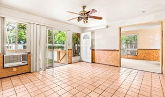 287 Mananai Pl 48A, Honolulu, HI 96818