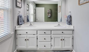 947 Rockcliff Ter, Asheboro, NC 27205