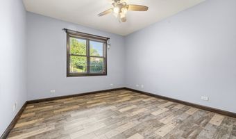 45 Burnette Dr, Antioch, IL 60002