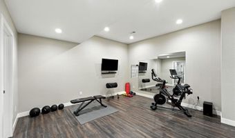 18541 W 93rd Pl, Arvada, CO 80007