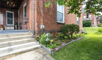 13 Blackstone St, Cumberland, RI 02864