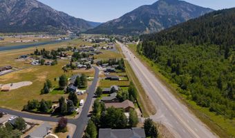 500 SNAKE RIVER Dr 2, Alpine, WY 83128
