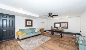 5-7 N CONOCOCHEAGUE St, Williamsport, MD 21795