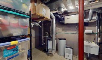 2704 Campus Ln, Albert Lea, MN 56007