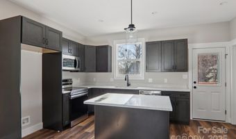 12 Escondido Dr, Asheville, NC 28806