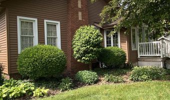 766 W Clark St, Berne, IN 46711