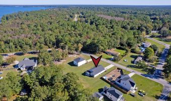 707 Butter Rd, Bonneau, SC 29431