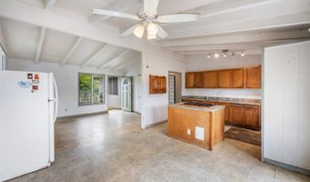743 Akumu St, Kailua, HI 96734