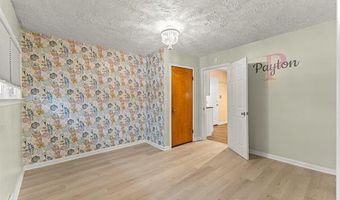 17271 Hamilton Ave, Allen Park, MI 48101