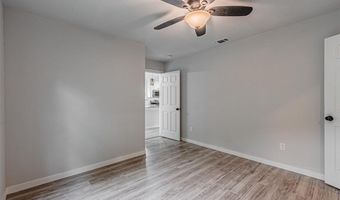 704 N Ray St, Alvarado, TX 76009