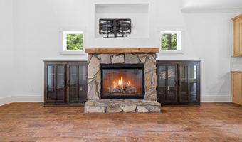 19738 Savannah St, Biloxi, MS 39532