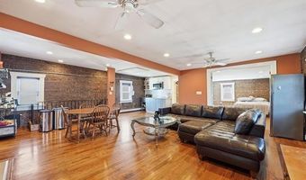 82 E 26TH St, Bayonne, NJ 07002