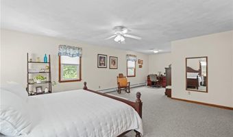 111 Peeptoad Rd, Scituate, RI 02857