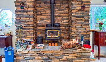 6004 Thompson Creek Rd, Applegate, OR 97530