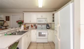 9809 NW 59TH Ter, Gainesville, FL 32653