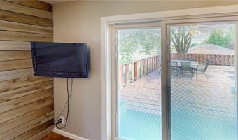 1715 Gateway Dr, Albert Lea, MN 56007