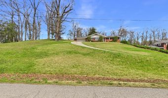 415 Redbud Dr, Ashland, KY 41102