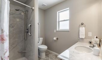 4139 E Fairview Dr, Ammon, ID 83406