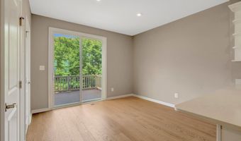 43406 OLD RYAN Rd, Ashburn, VA 20148