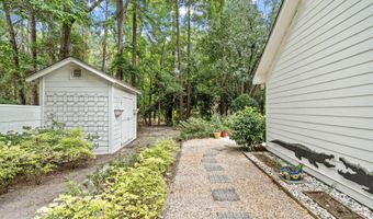 60 Thomas Sumter St, Beaufort, SC 29907