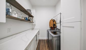 1380 Cronic Town Rd, Auburn, GA 30011