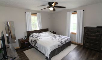 12366 Pleasanton Rd, Athens, OH 45701