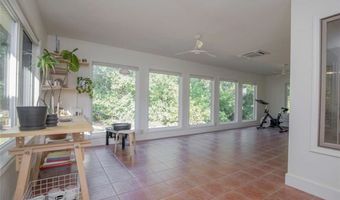 13 Dunedin Dr, Bella Vista, AR 72715