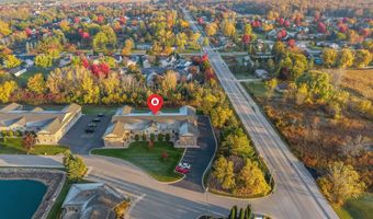 3333 N CASALOMA Dr 9, Appleton, WI 54913