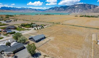 8 Lakota Ct, Cody, WY 82414