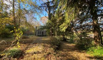 49 Willow Creek Dr, Asheville, NC 28803