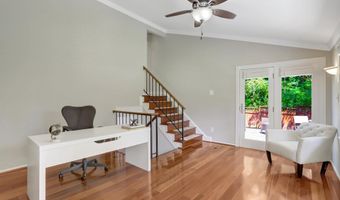 5919 KELLEY Ct, Alexandria, VA 22312