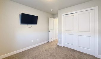 39 Harmony St, Buffalo, WY 82834