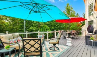 22530 FOREST RUN Dr, Ashburn, VA 20148
