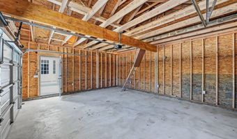 90 Oneida Trl, Albrightsville, PA 18210
