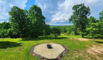 17529 St Highway U, Ava, MO 65608