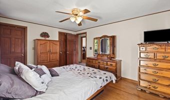 20 Stanley Ave, Berkley, MA 02779