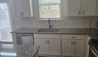 56 Auburn Hill Dr, Auburn, GA 30011