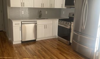 644 Hallett St, Bridgeport, CT 06608