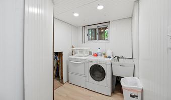 4512 MEDFORD Dr, Annandale, VA 22003
