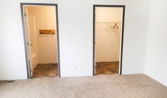 800 E 18th St 108, Albert Lea, MN 56007