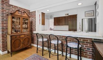 5804 ABERDEEN Rd, Bethesda, MD 20817
