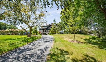 35 Chastellux Ave I, Newport, RI 02840