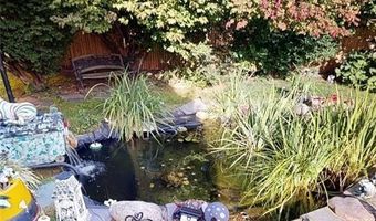 333 Phenix Ave, Cranston, RI 02920