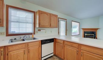 1364 Killian Rd, Akron, OH 44312