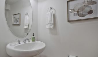 20 BOUCHER Pl, Annapolis, MD 21403