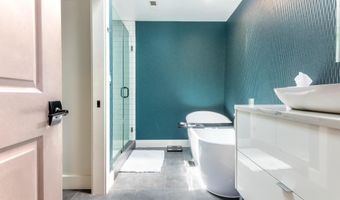 1631 MONTELLO Ave NE Ph1, Washington, DC 20002